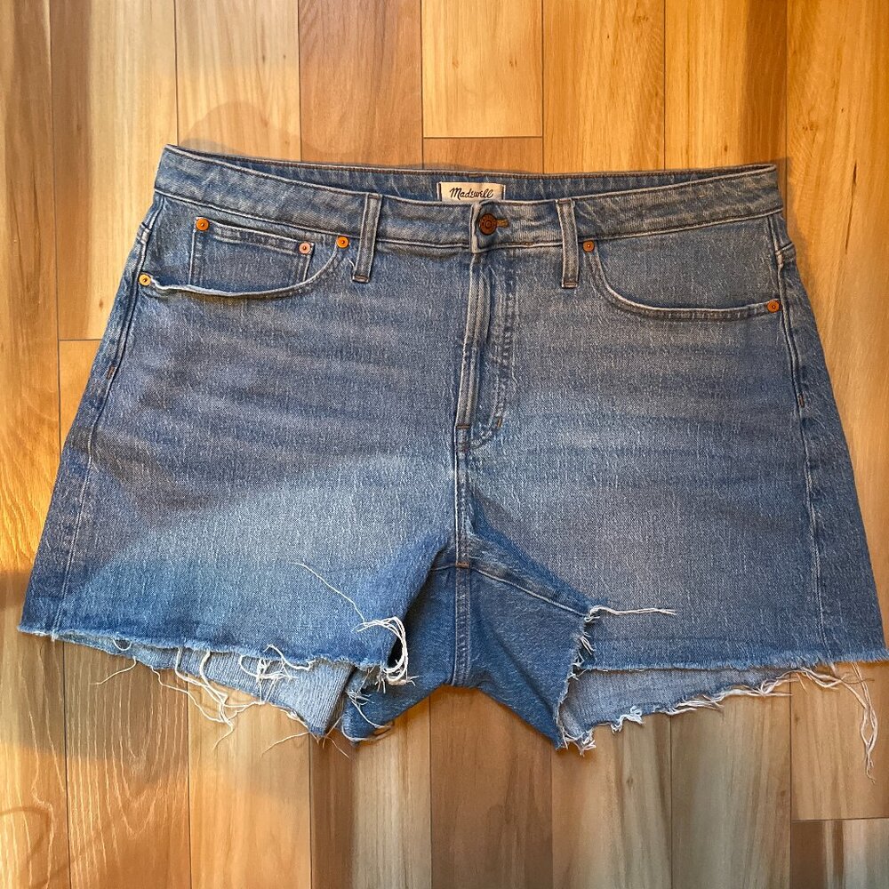 Madewell The Curvy Perfect Cutoff Denim Shorts (Swanset Wash)